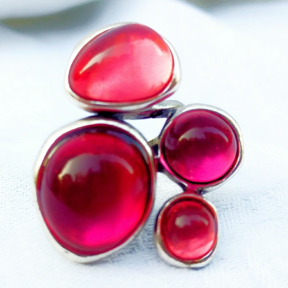 Beautiful Vintage Red & Pink Cluster Ring-Size 7